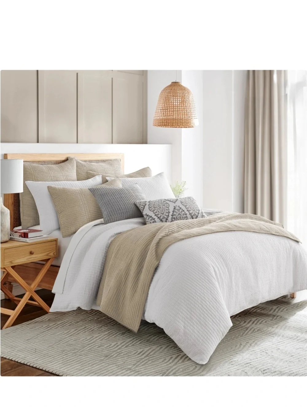 Levtex White Cross-Stitch Quilted Duvet Set white/new